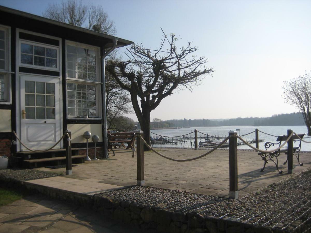 Schloss-Und Seeblick Apartment Rheinsberg Eksteriør billede